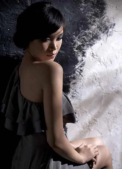 HH Thùy Dung: 'Tôi từng vùi mình trong bóng tối' ảnh 3 HH Thùy Dung: 'Tôi từng vùi mình trong bóng tối' ảnh 3