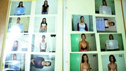 Bài 2: Chợ tình "gay" và những cảnh quái gở ảnh 3