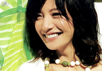 Triệu Vy lần đầu thừa nhận mang thai ảnh 1