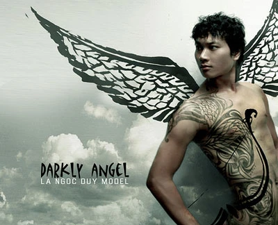 Người mẫu La Ngọc Duy lại xuất hiện với hình nóng