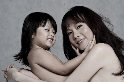 Dương Yến Ngọc nude chống ung thư vú ảnh 4