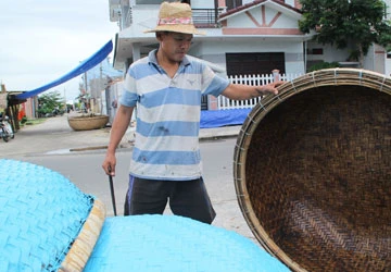 Thợ thuyền thúng Đà Nẵng ảnh 2