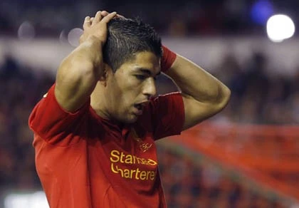 Suarez xỉa xói phó Chủ tịch FIFA ảnh 1