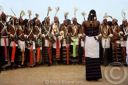 Vào nơi phụ nữ có thể ngủ với... bất kỳ ai ảnh 5 Vào nơi phụ nữ có thể ngủ với... bất kỳ ai ảnh 5