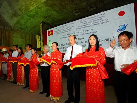 Thông hầm dẫn với đốt hầm Thủ Thiêm ảnh 1