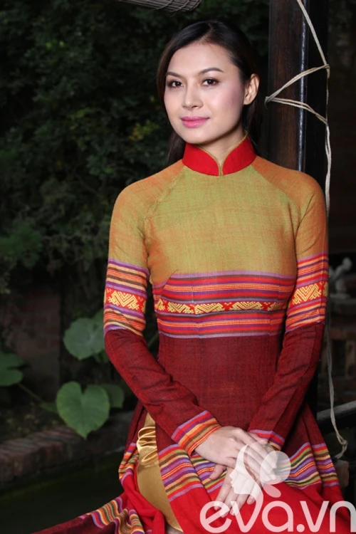 Hoa hậu Kiều Chinh khoe nét đẹp kiêu sa ảnh 8 Hoa hậu Kiều Chinh khoe nét đẹp kiêu sa ảnh 8