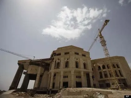 Ngắm những cung điện "khủng" của Saddam Hussein ảnh 7 Ngắm những cung điện "khủng" của Saddam Hussein ảnh 7