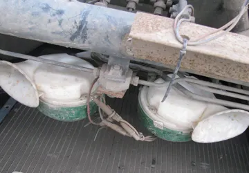 Ra quân xử phạt xe sử dụng còi hơi ảnh 2 Ra quân xử phạt xe sử dụng còi hơi ảnh 2