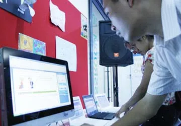 Hội đồng Anh và Intel xây dựng phần mềm học tiếng Anh ảnh 1 Hội đồng Anh và Intel xây dựng phần mềm học tiếng Anh ảnh 1