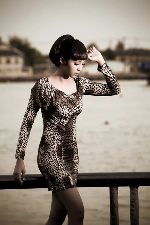 Bảo Trân khoe vẻ gợi cảm tuổi 13 ảnh 9