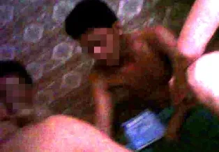 Thân phận mại dâm nam - Kỳ 3: Nhận diện khách mua dâm nam ảnh 1