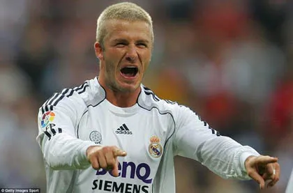 Sự nghiệp của tiền vệ tài hoa David Beckham qua ảnh ảnh 6