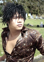 Ca sĩ trẻ Ngọc Minh.