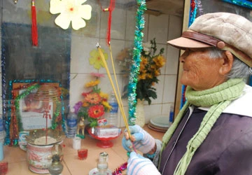 Trên những nghĩa trang hài nhi - Bài 3: Hãy tha thứ cho cha mẹ ảnh 2