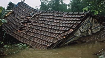 Hà Tĩnh: Sắp không còn nhìn thấy nóc nhà nào nữa ảnh 1