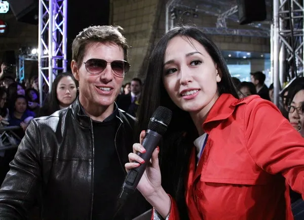 Mai Phương Thúy đọ sắc với Tom Cruise, Bondgirl ảnh 2