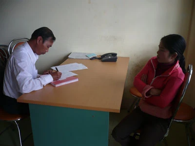 Bắt đối tượng lợi dụng mang thai trốn thi hành án ảnh 1