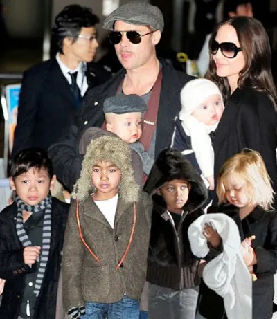 Angelina Jolie - Brad Pitt chính thức kết hôn ảnh 2