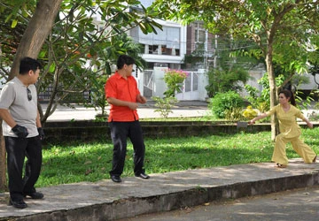 Dàn sao hội tụ trong Héllô cô Ba ảnh 5