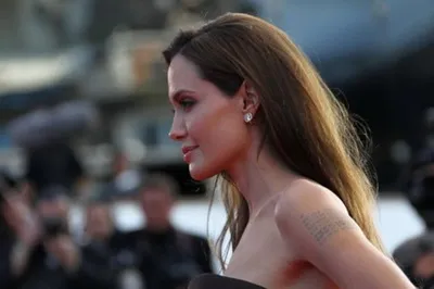 Jolie - Pitt kiêu hãnh sánh đôi tại Cannes ảnh 3