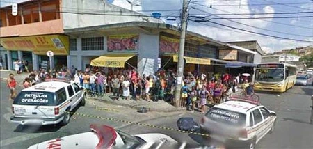 Xe Google Street View ghi lại hiện trường vụ chết người ảnh 1