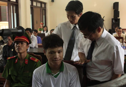 Trực tiếp phiên xử sơ thẩm lần 3 kỳ án vườn mít: VKS đề nghị tuyên tử hình Lê Bá Mai ảnh 3