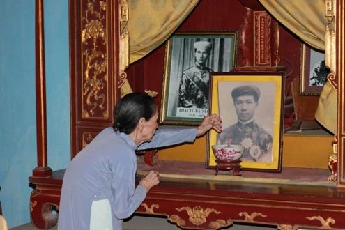 Người lo hương khói 5 vua triều Nguyễn ảnh 3