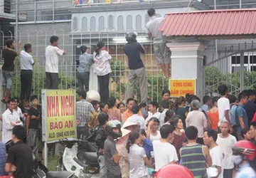 Đôi nam nữ lõa thể gục chết trong nhà nghỉ ảnh 1 Đôi nam nữ lõa thể gục chết trong nhà nghỉ ảnh 1