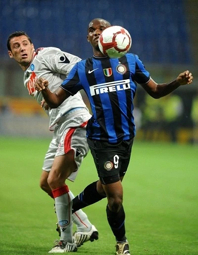 Eto'o và các đồng đội có thể lấy lại niềm tin từ người hâm mộ ...