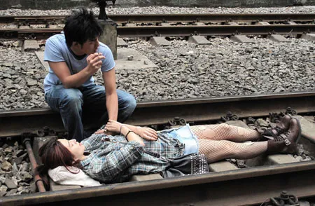 Phạm Băng Băng nổi loạn, hôn người tình táo bạo ảnh 3