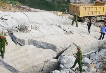 Từ vụ vỡ thủy điện Ia Krel 2: Hàng loạt thủy điện thi công ẩu ảnh 1 Từ vụ vỡ thủy điện Ia Krel 2: Hàng loạt thủy điện thi công ẩu ảnh 1