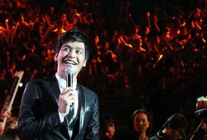 Chùm ảnh: Khoảnh khắc Idol 2010 ảnh 2