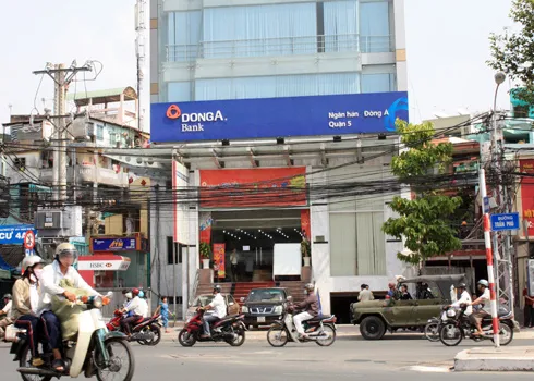 3 gia chủ tranh quyền đòi tiền thuê một căn nhà ảnh 1