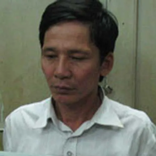 Bắt giữ 2 tên trộm, đâm người trên xe buýt ảnh 1