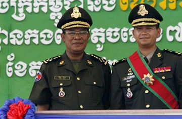 Thủ tướng Hun Sen nói về việc phong tướng cho con trai ảnh 1 Thủ tướng Hun Sen nói về việc phong tướng cho con trai ảnh 1
