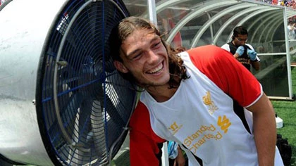 Liverpool đồng ý để Carroll tới West Ham ảnh 1