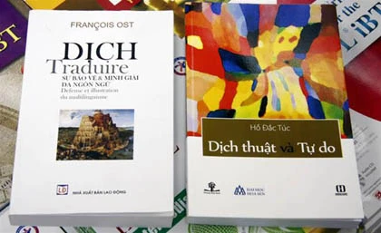 Hai “cổng vào” dịch thuật ảnh 1 Hai “cổng vào” dịch thuật ảnh 1