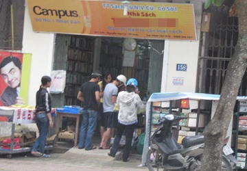 Nghệ An: "Phao" thi bày bán như rau ảnh 1 Nghệ An: "Phao" thi bày bán như rau ảnh 1