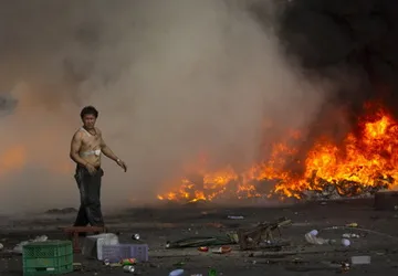 Thủ tướng Thái Lan: biện pháp quân sự là "cần thiết và duy nhất" ảnh 1 Thủ tướng Thái Lan: biện pháp quân sự là "cần thiết và duy nhất" ảnh 1