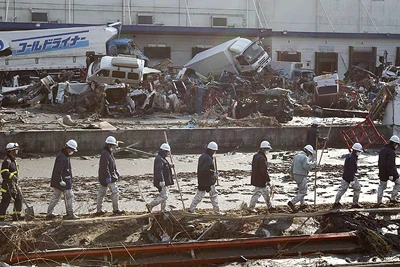 Những hình ảnh mới nhất tại Nhật Bản ngày 14/3/2011 ảnh 7