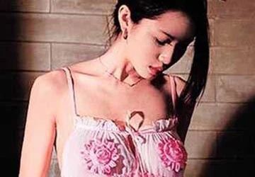 Rò rỉ 50 ảnh quá gợi cảm của tiểu Thư Kỳ ảnh 1