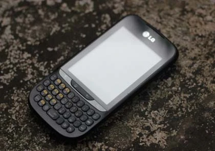 Điện thoại Android "bấm và chạm" giá rẻ của LG ở VN ảnh 1