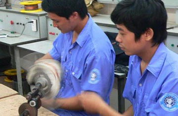 Miễn học phí cho 9 đối tượng ảnh 1