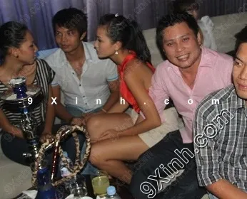 Rò rỉ ảnh “ăn chơi” của Phan Như Thảo? ảnh 1