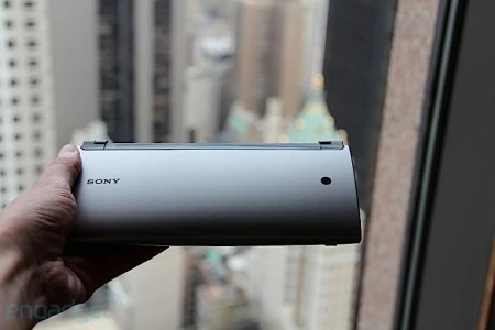 Tính năng chơi game giải trí trên 2 tablet của Sony ảnh 10