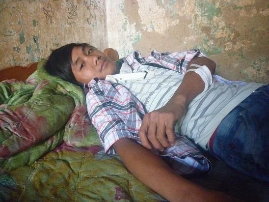 Tố giác "cẩu tặc", bị hành hung, dọa chém chết ảnh 1