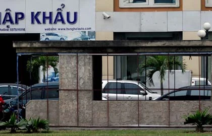 Hầm bộ hành ở thủ đô bị bỏ hoang, xâm lấn ảnh 3