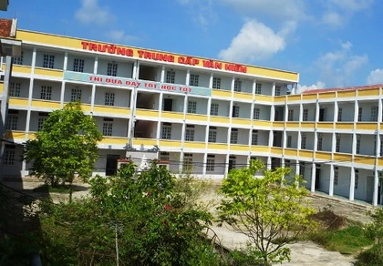 Đào tạo y sĩ trái quy định tại các huyện miền núi ảnh 1