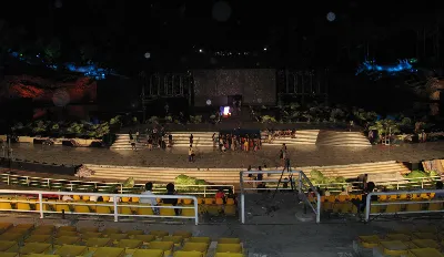 Thí sinh thi HHVN phải luyện đứng trên giày cao gót trong bốn giờ ảnh 2