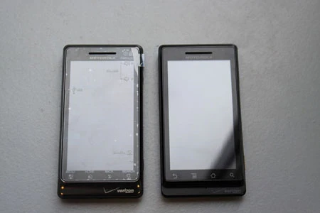 Đập hộp điện thoại Motorola Droid 2 mới “ra lò” ảnh 9 Đập hộp điện thoại Motorola Droid 2 mới “ra lò” ảnh 9
